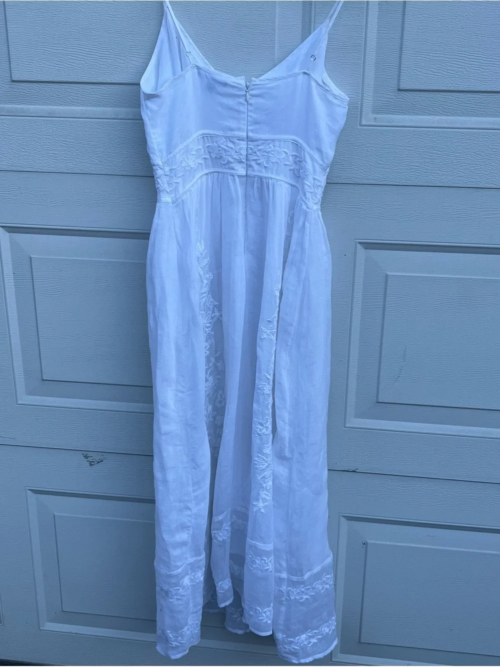 Women's J Crew White Sleeveless Embroidered Dress Size 00
